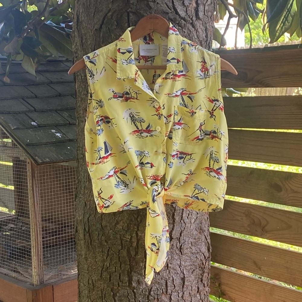 Vintage Liz Claiborne Cropped Tie Island Themed Shirt, M